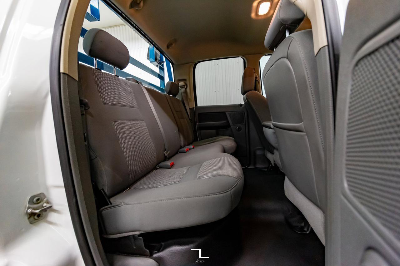 2007 Dodge Ram 3500 4x4 Quad Cab SLT Dually Deck Diesel Red Deer AB