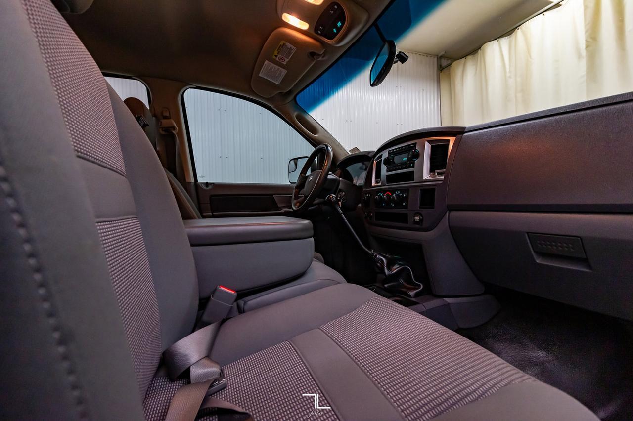 2007 Dodge Ram 3500 4x4 Quad Cab SLT Dually Deck Diesel Red Deer AB