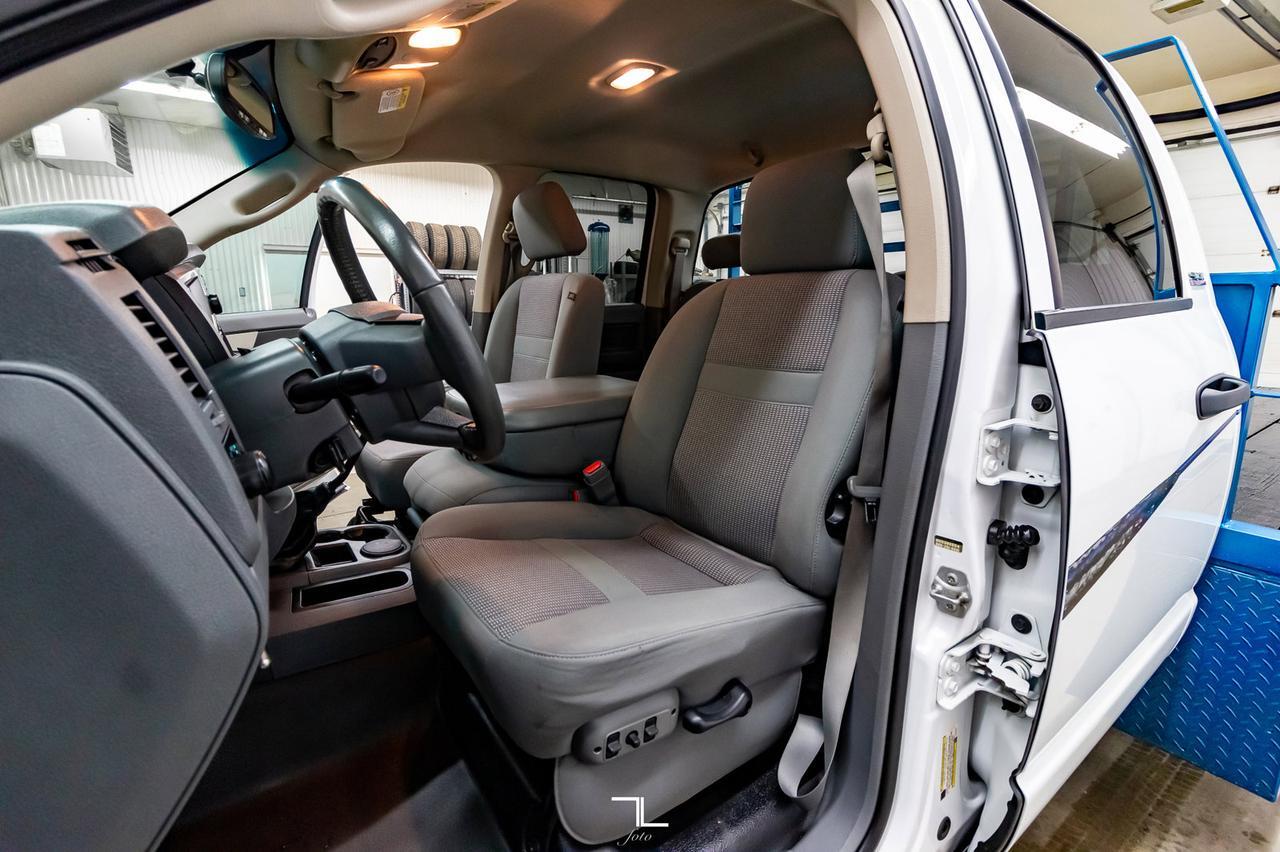 2007 Dodge Ram 3500 4x4 Quad Cab SLT Dually Deck Diesel Red Deer AB