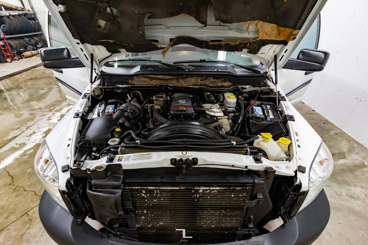 2007 Dodge Ram 3500 4x4 Quad Cab SLT Dually Deck Diesel Red Deer AB