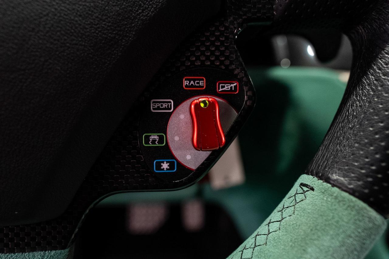 2007 Ferrari 599 GTB Fiorano ONE-OF-ONE SPEC! Signal Green paint, bespoke factory interior AND MUCH MORE!! Fort Lauderdale FL