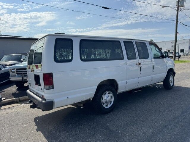 2007 Ford E-350 Extended Van with Security Cage XL