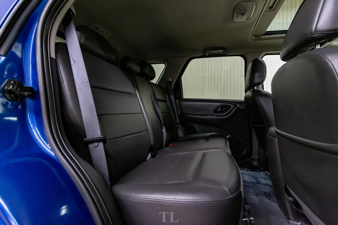 2007 Ford Escape AWD XLT Luxury Edition Leather Roof Red Deer AB