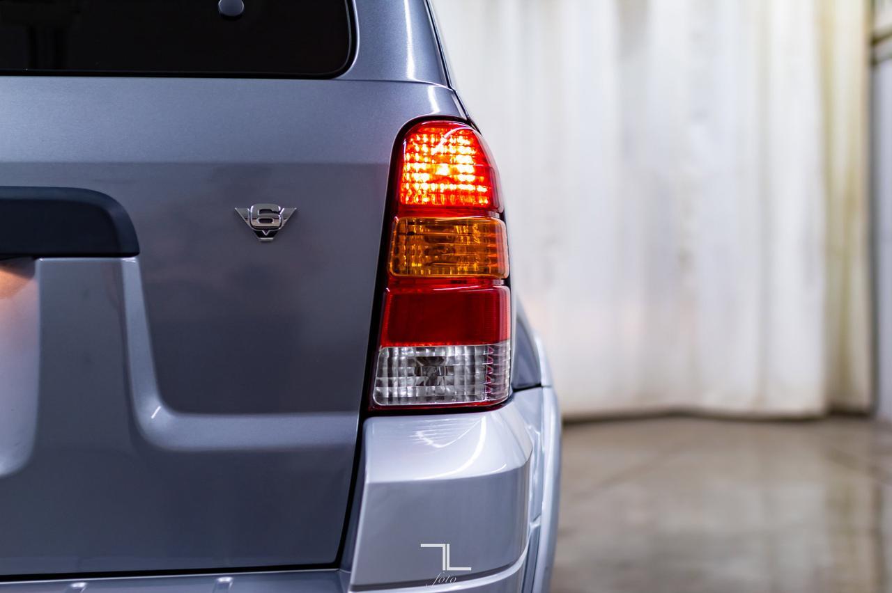 2007 Ford Escape AWD XLT Red Deer AB