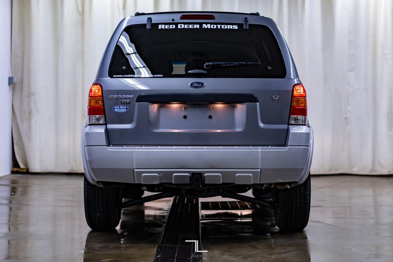 2007 Ford Escape AWD XLT Red Deer AB