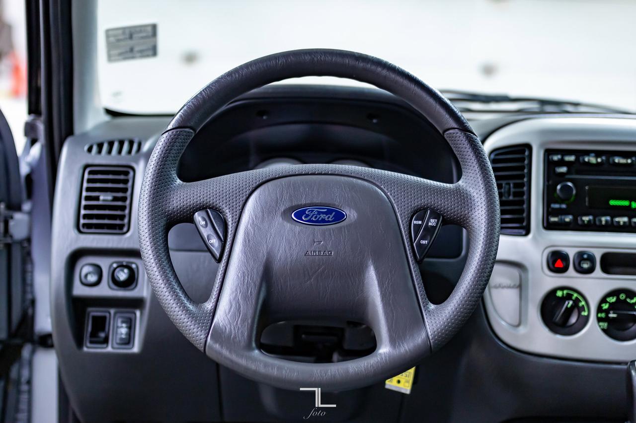 2007 Ford Escape AWD XLT Red Deer AB