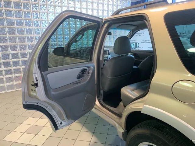 2007 Ford Escape Hybrid Sport Utility 4D Cincinnati OH