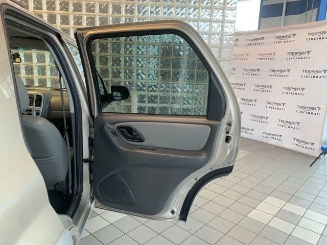 2007 Ford Escape Hybrid Sport Utility 4D Cincinnati OH