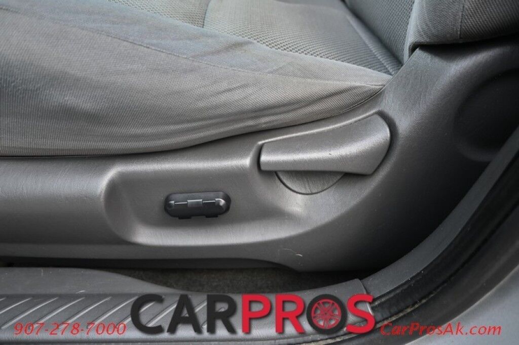 2007 Ford Escape XLT - 3.0L V6 - 4X4 - Power Windows & Locks - Fog Lights - Moonroof - Keyless Entry Anchorage AK