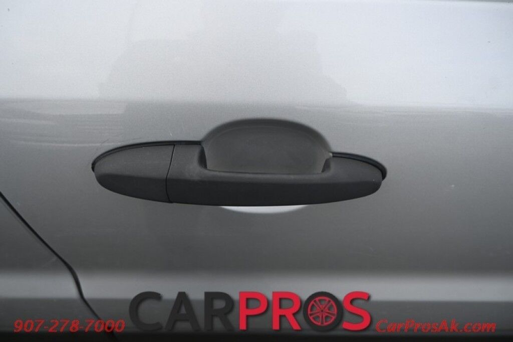 2007 Ford Escape XLT - 3.0L V6 - 4X4 - Power Windows & Locks - Fog Lights - Moonroof - Keyless Entry Anchorage AK