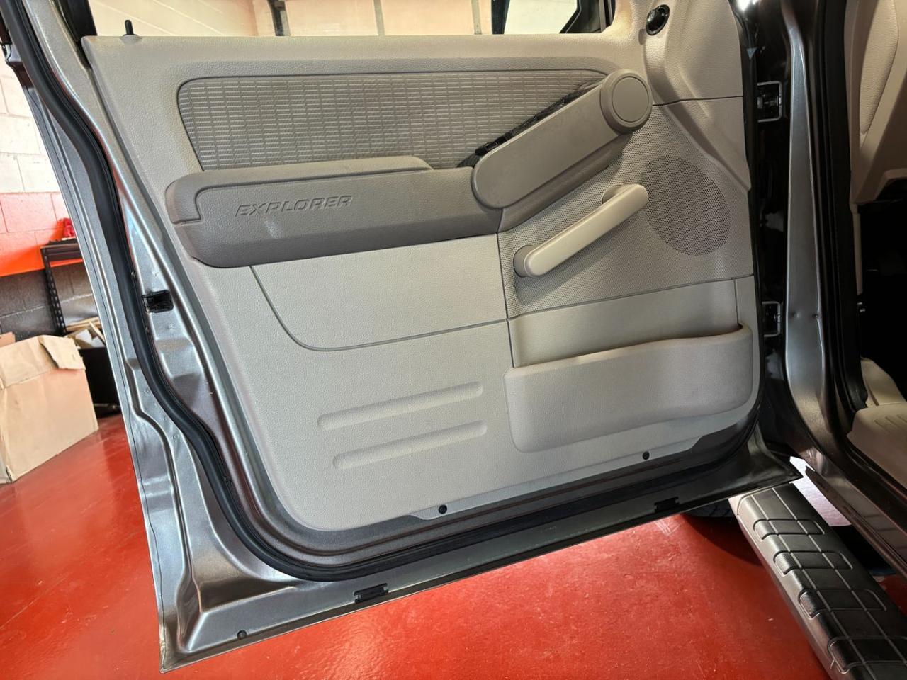 2007 Ford Explorer Sport Trac XLT Franklin OH