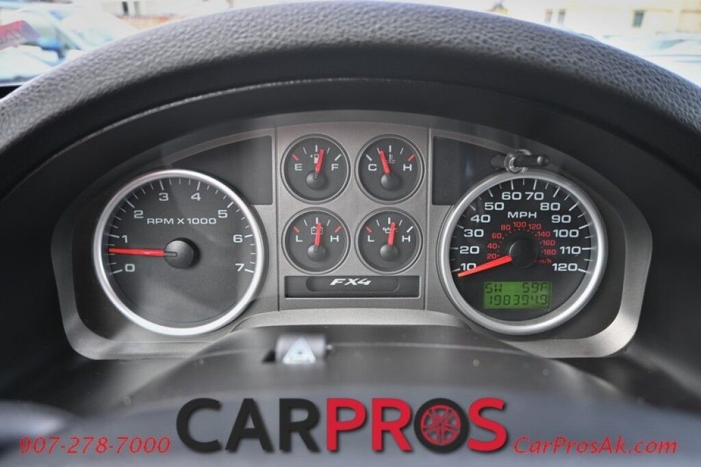 2007 Ford F-150 FX4 - 4x4 - 5.4L V8 - Crew Cab - Keyless Entry - Leather Seats - AM/FM & CD - Cruise Control - Block Heater - Fiberglass Cap - Running Boards - Tow Pkg Anchorage AK