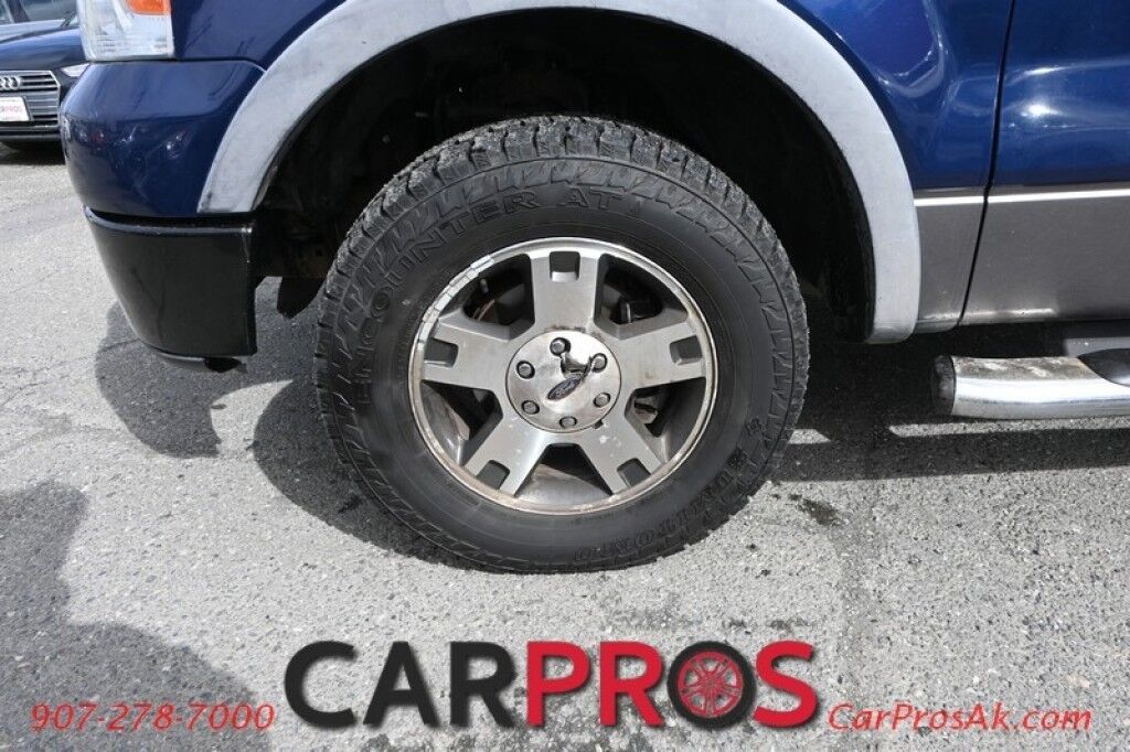 2007 Ford F-150 FX4 - 4x4 - 5.4L V8 - Crew Cab - Keyless Entry - Leather Seats - AM/FM & CD - Cruise Control - Block Heater - Fiberglass Cap - Running Boards - Tow Pkg Anchorage AK