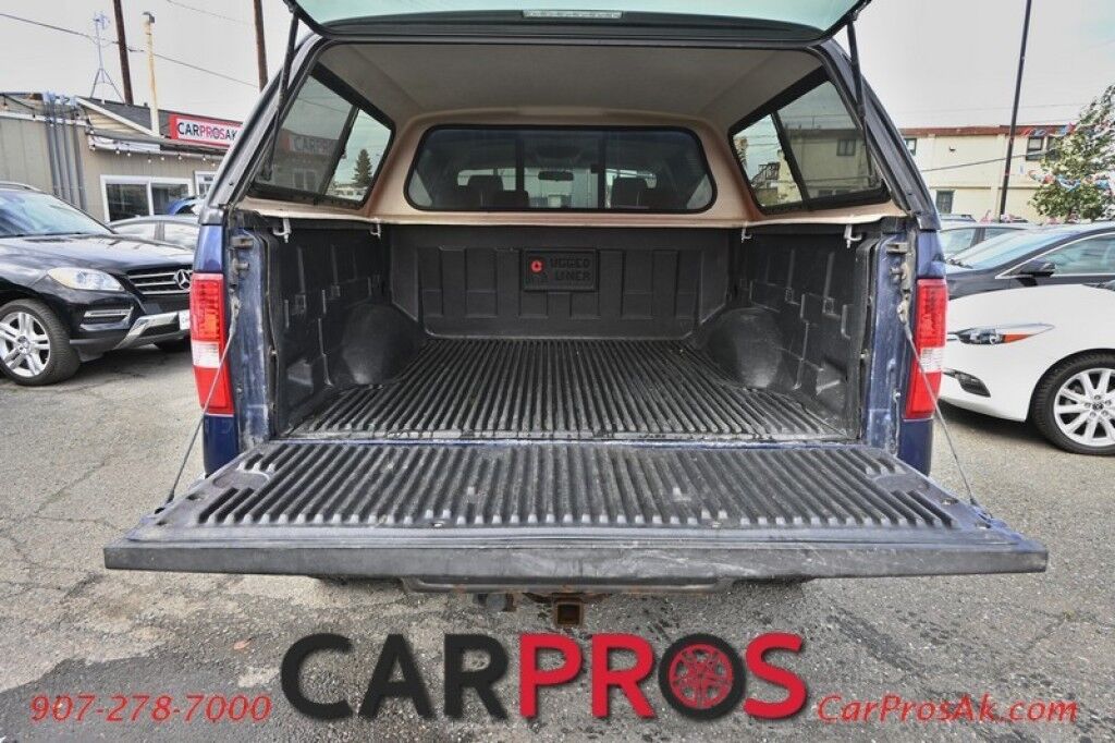 2007 Ford F-150 FX4 - 4x4 - 5.4L V8 - Crew Cab - Keyless Entry - Leather Seats - AM/FM & CD - Cruise Control - Block Heater - Fiberglass Cap - Running Boards - Tow Pkg Anchorage AK