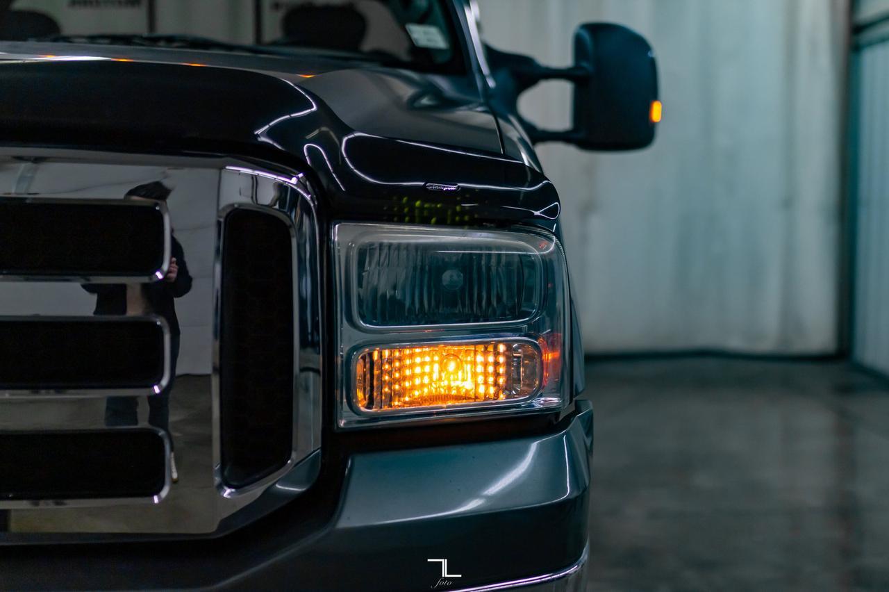 2007 Ford F-350 4x4 Super Cab Lariat FX4 Diesel Leather Red Deer AB