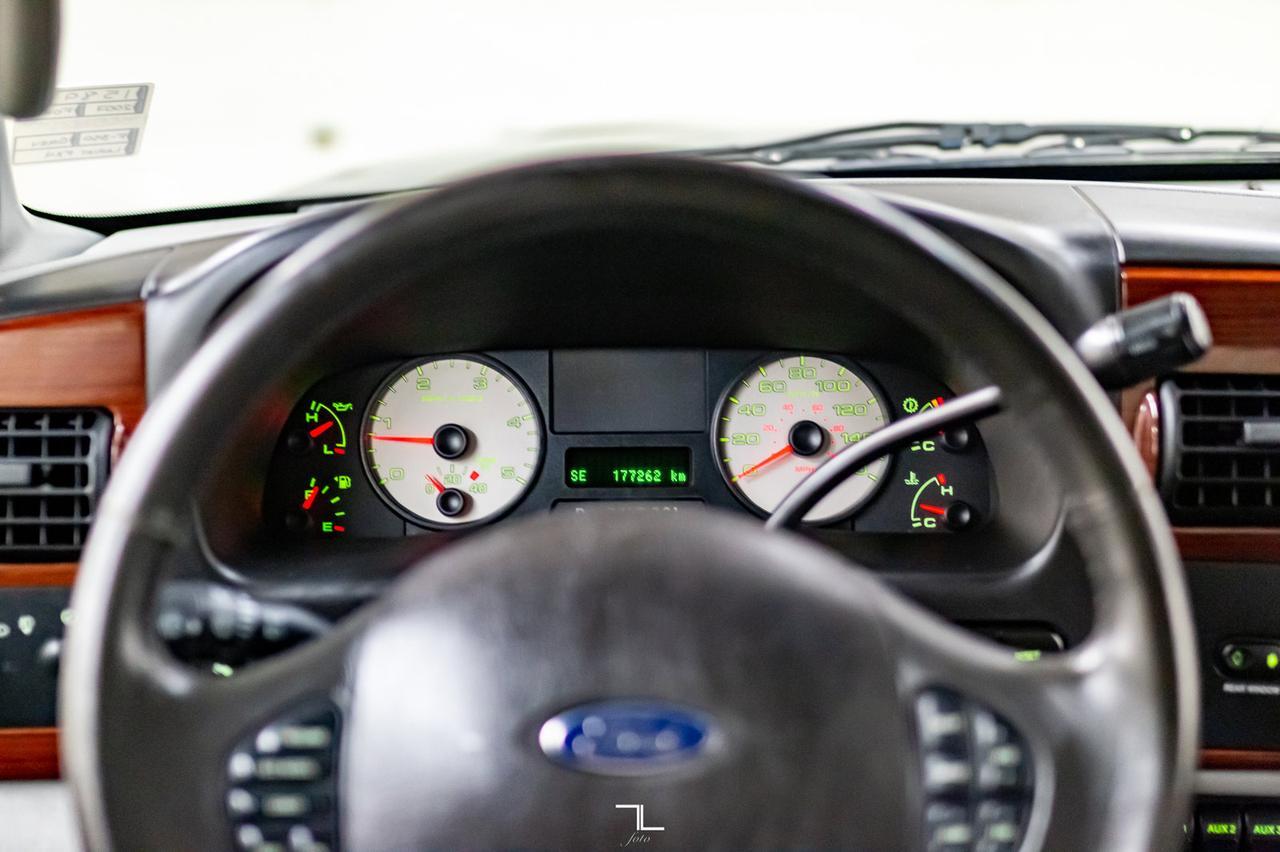 2007 Ford F-350 4x4 Super Cab Lariat FX4 Diesel Leather Red Deer AB