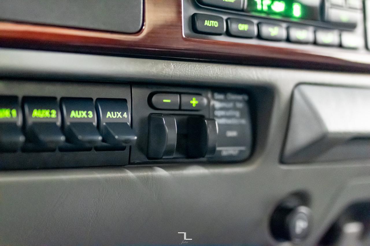 2007 Ford F-350 4x4 Super Cab Lariat FX4 Diesel Leather Red Deer AB