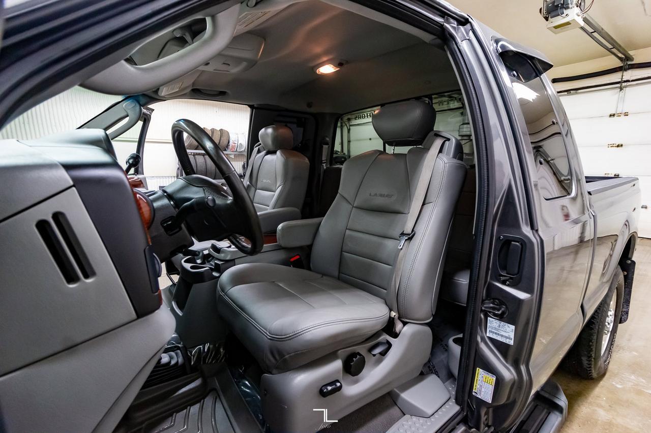 2007 Ford F-350 4x4 Super Cab Lariat FX4 Diesel Leather Red Deer AB