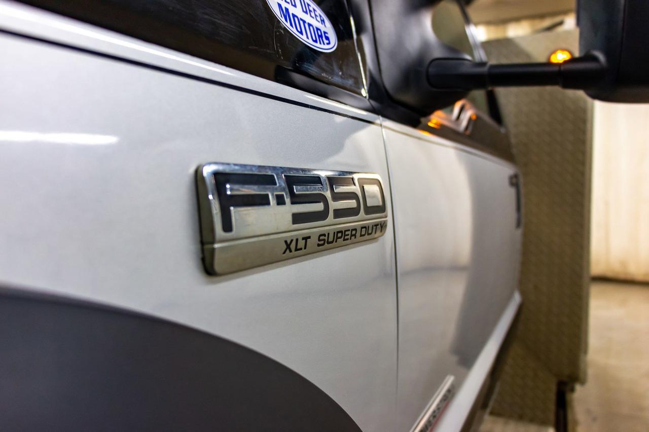 2007 Ford F-550 4x4 Reg Cab XLT Picker Diesel Manual Red Deer AB