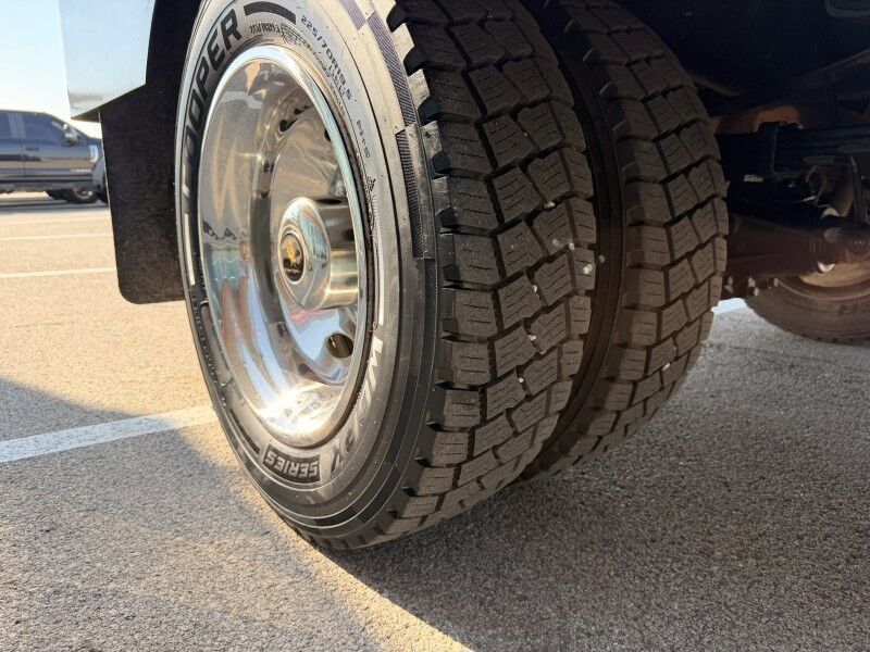 2007 Ford F-550 V10 4x4 Flatbed 67k mi's XL Collinsville OK