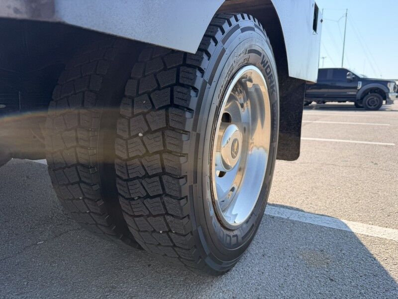 2007 Ford F-550 V10 4x4 Flatbed 67k mi's XL Collinsville OK