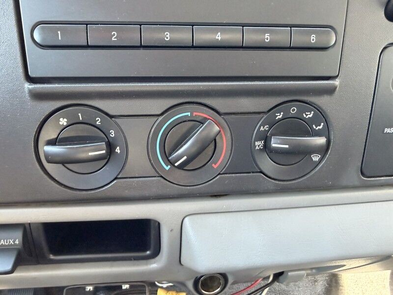 2007 Ford F-550 V10 4x4 Flatbed 67k mi's XL Collinsville OK