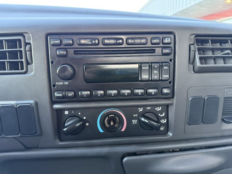 2007 Ford F-750 Utility w/ 84068H Auto Crane Collinsville OK