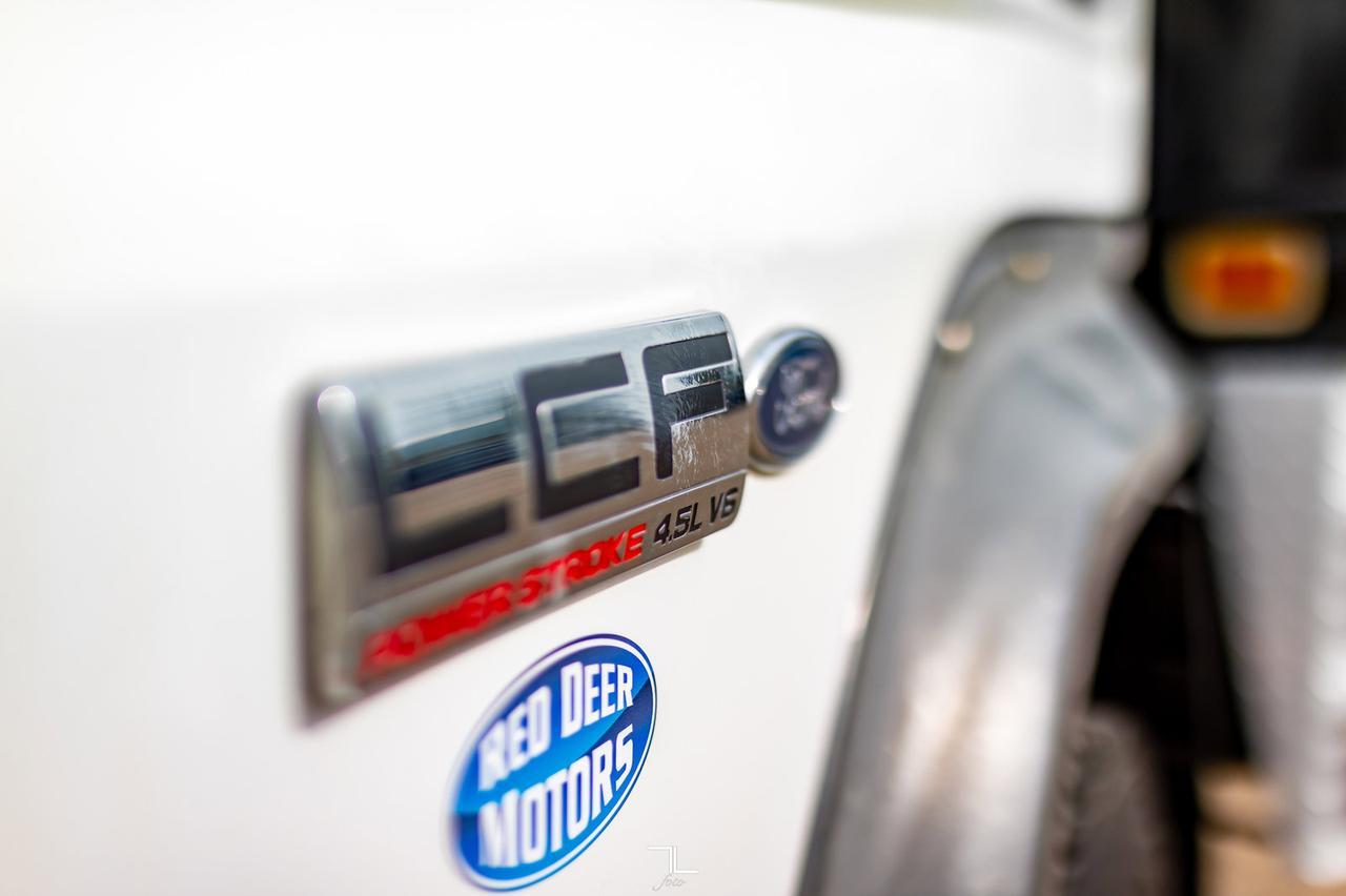 2007 Ford LCF 550 Regular Cab Diesel 16 Ft. Flat Bed Red Deer AB