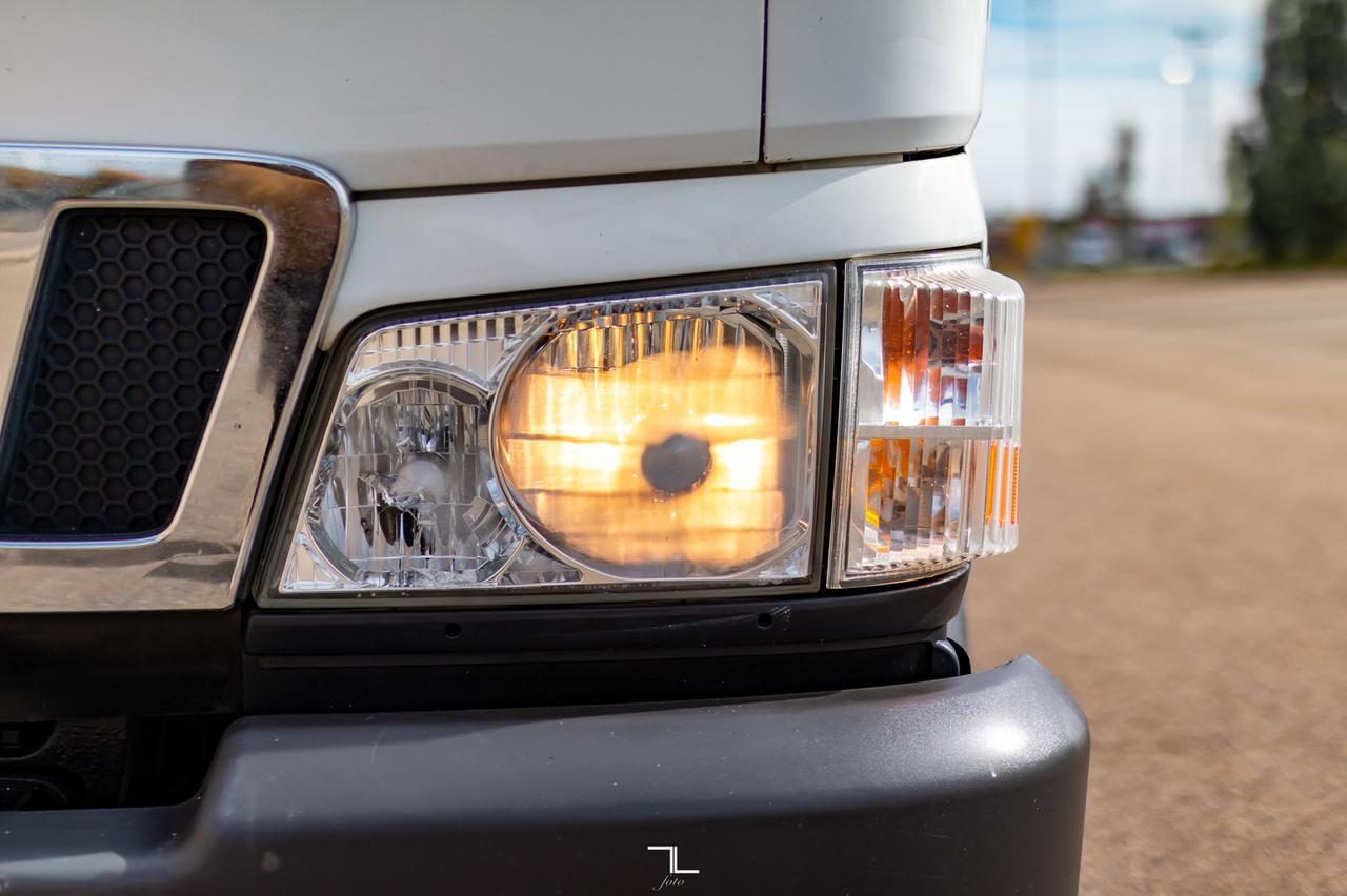 2007 Ford LCF 550 Regular Cab Diesel 16 Ft. Flat Bed Red Deer AB