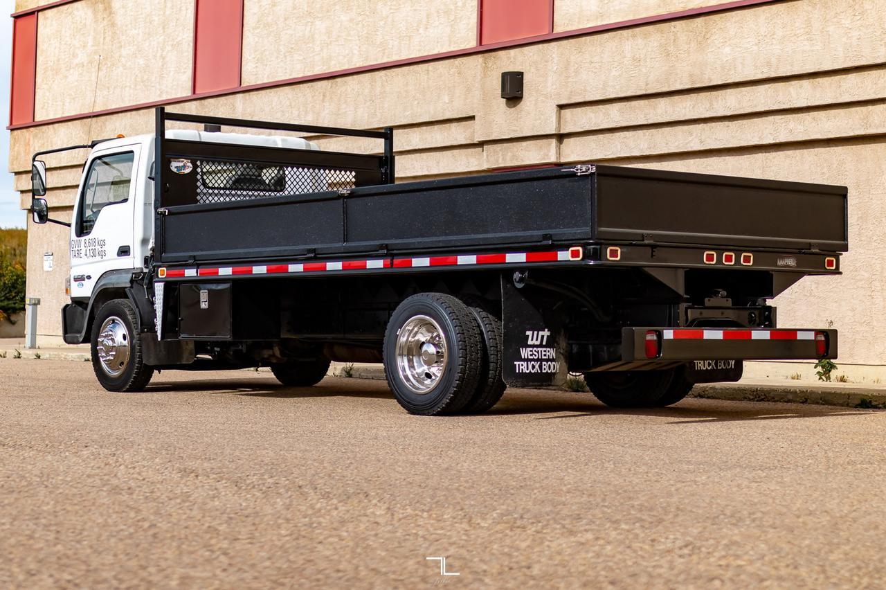 2007 Ford LCF 550 Regular Cab Diesel 16 Ft. Flat Bed Red Deer AB