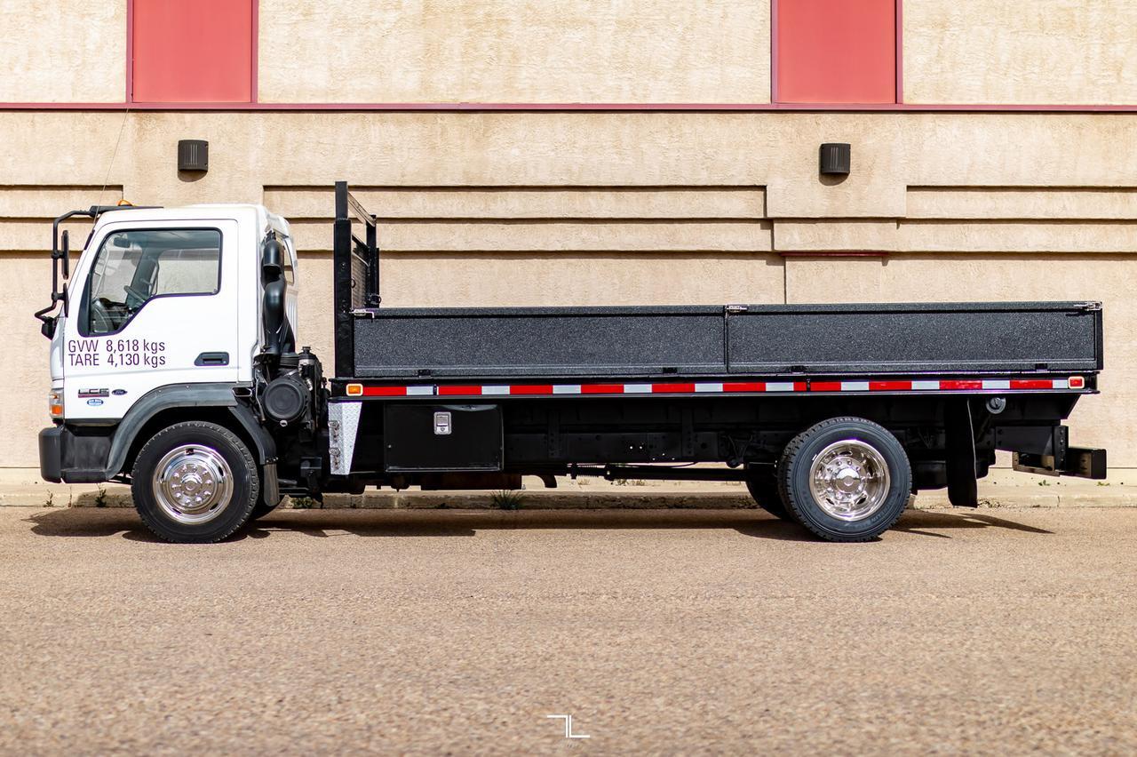2007 Ford LCF 550 Regular Cab Diesel 16 Ft. Flat Bed Red Deer AB
