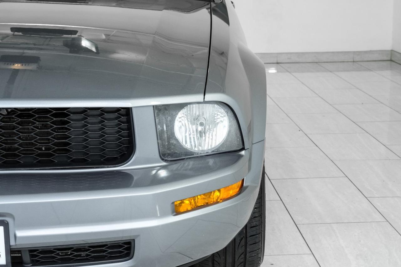 2007 Ford Mustang Convertible DELUXE AUTOMATIC LEATHER SEATS REAR CAMERA CRUISE CONTROL ALLOY WHEELS Carrollton TX