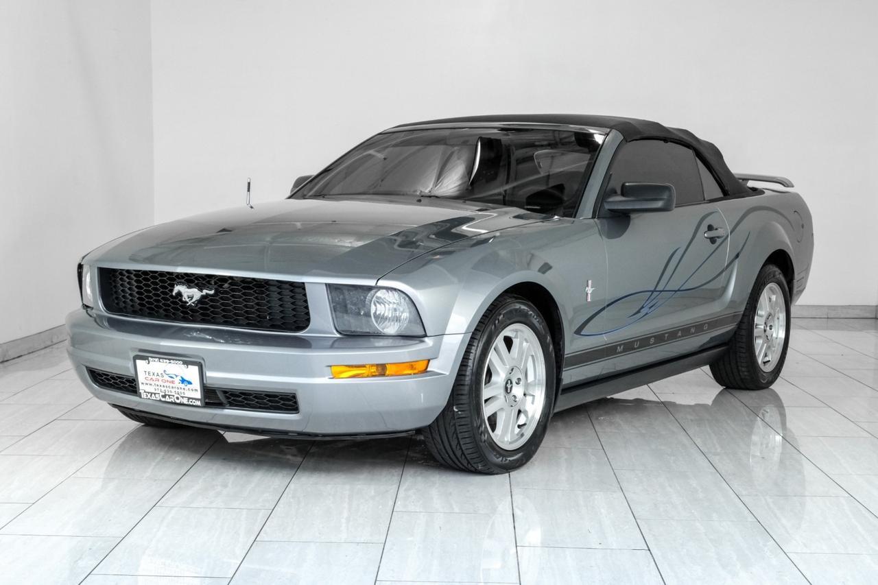 2007 Ford Mustang Convertible DELUXE AUTOMATIC LEATHER SEATS REAR CAMERA CRUISE CONTROL ALLOY WHEELS Carrollton TX