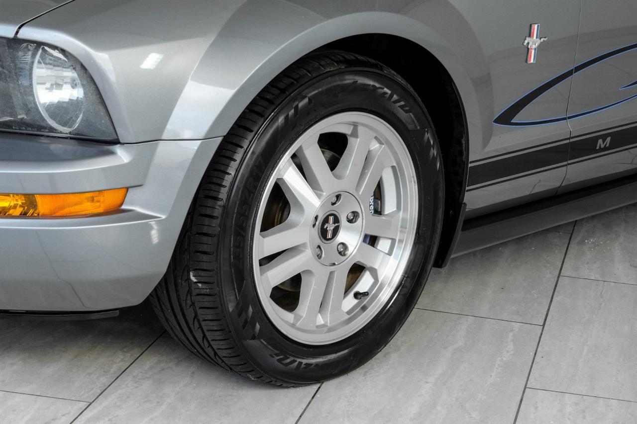 2007 Ford Mustang Convertible DELUXE AUTOMATIC LEATHER SEATS REAR CAMERA CRUISE CONTROL ALLOY WHEELS Carrollton TX