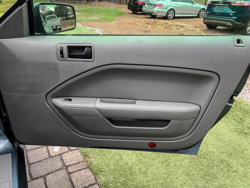2007 Ford Mustang Deluxe Wilmington NC