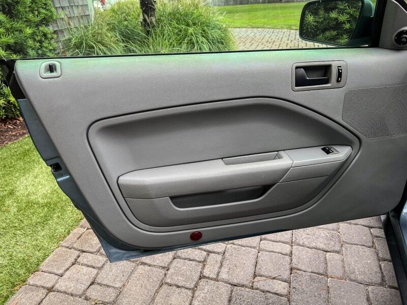 2007 Ford Mustang Deluxe Wilmington NC