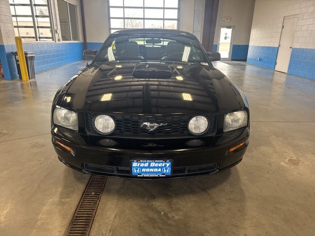 2007 Ford Mustang GT Deluxe