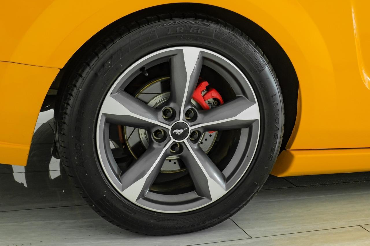 2007 Ford Mustang GT PREMIUM LEATHER SEATS SHAKER AUDIO CRUISE CONTROL REMOTE KEYELSS ENTRY ALLOY WHEELS Carrollton TX