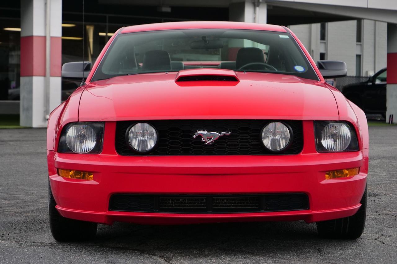 2007 Ford Mustang GT Premium / Manual / 4.6L V8 / Heated Seats! Lincolnton NC
