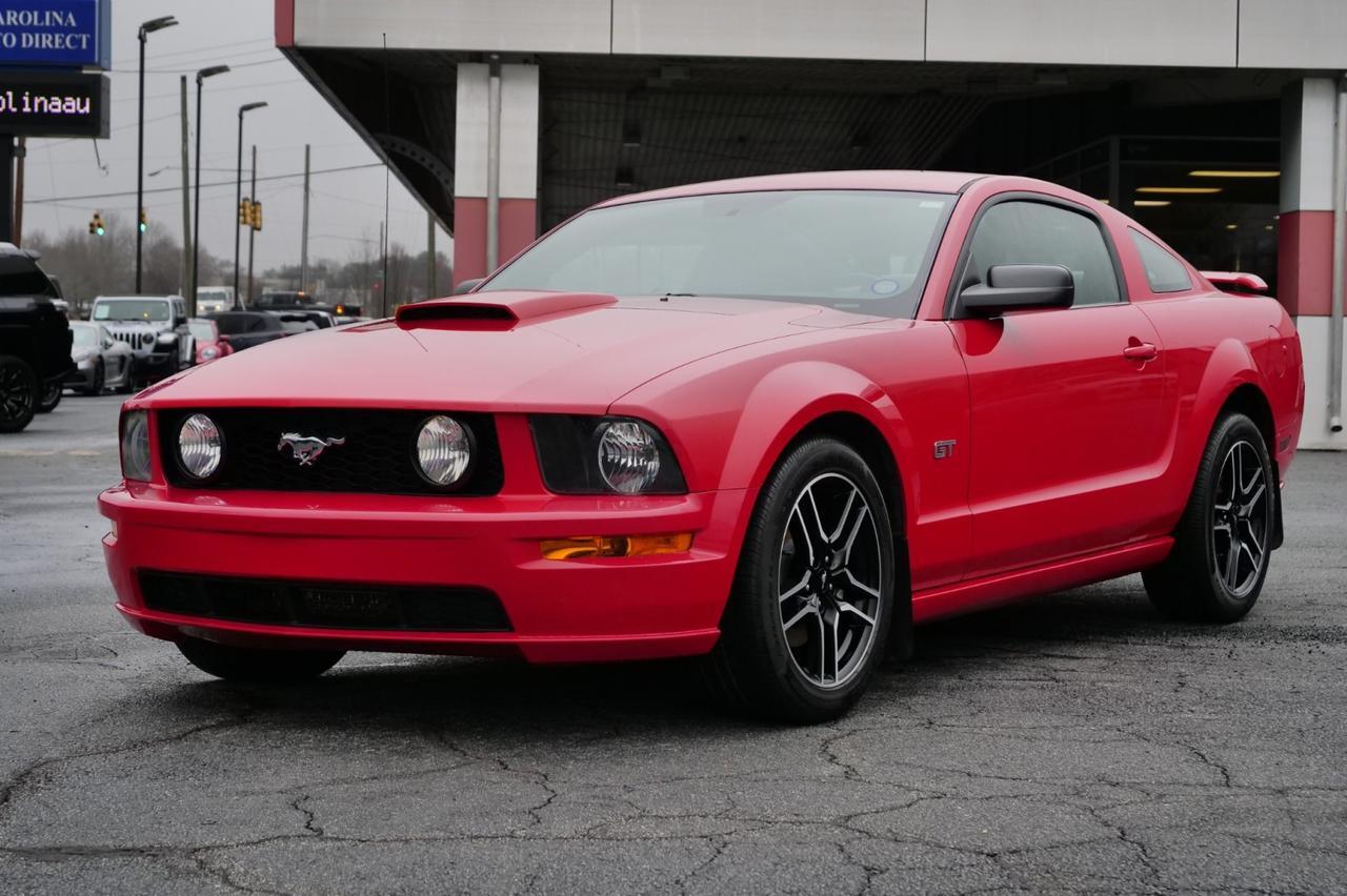 2007 Ford Mustang GT Premium / Manual / 4.6L V8 / Heated Seats! Lincolnton NC