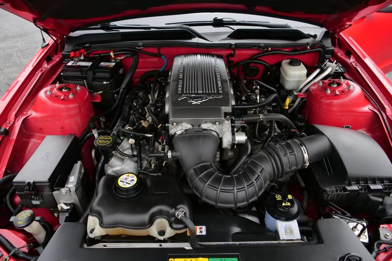 2007 Ford Mustang GT Premium / Manual / 4.6L V8 / Heated Seats! Lincolnton NC