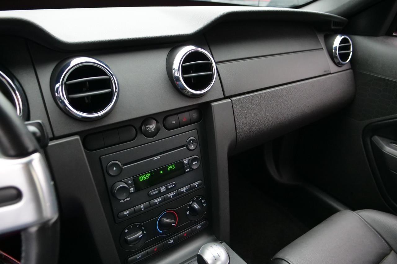 2007 Ford Mustang GT Premium / Manual / 4.6L V8 / Heated Seats! Lincolnton NC