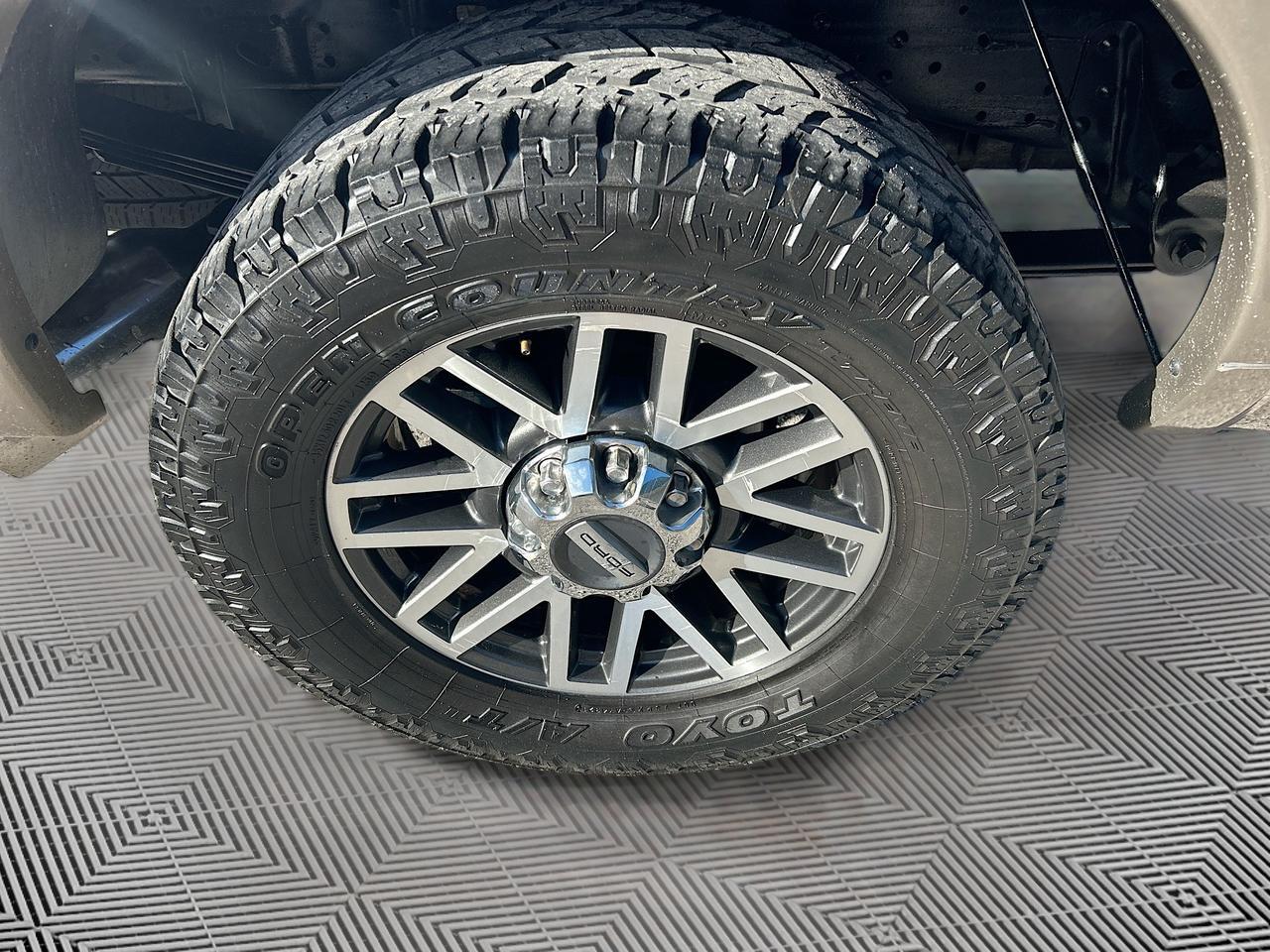 2007 Ford Super Duty F-250 2WD Crew Cab King Ranch Venice FL