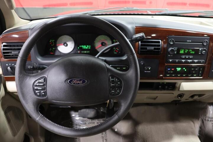 2007 Ford Super Duty F-350 DRW SuperCab 158 Lariat 6.8L V10 Dually 4dr Truck Chicago IL