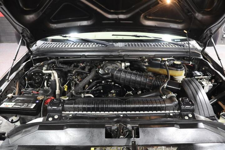 2007 Ford Super Duty F-350 DRW SuperCab 158 Lariat 6.8L V10 Dually 4dr Truck Chicago IL