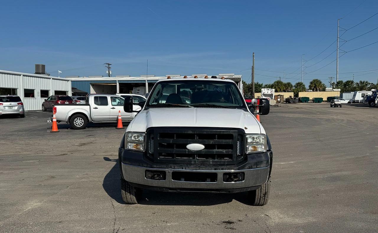2007 Ford Super Duty F-450 DRW XL