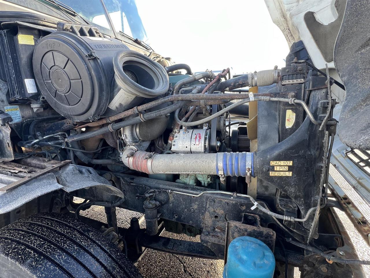 2007 Freightliner Columbia - 120 South St. Paul MN