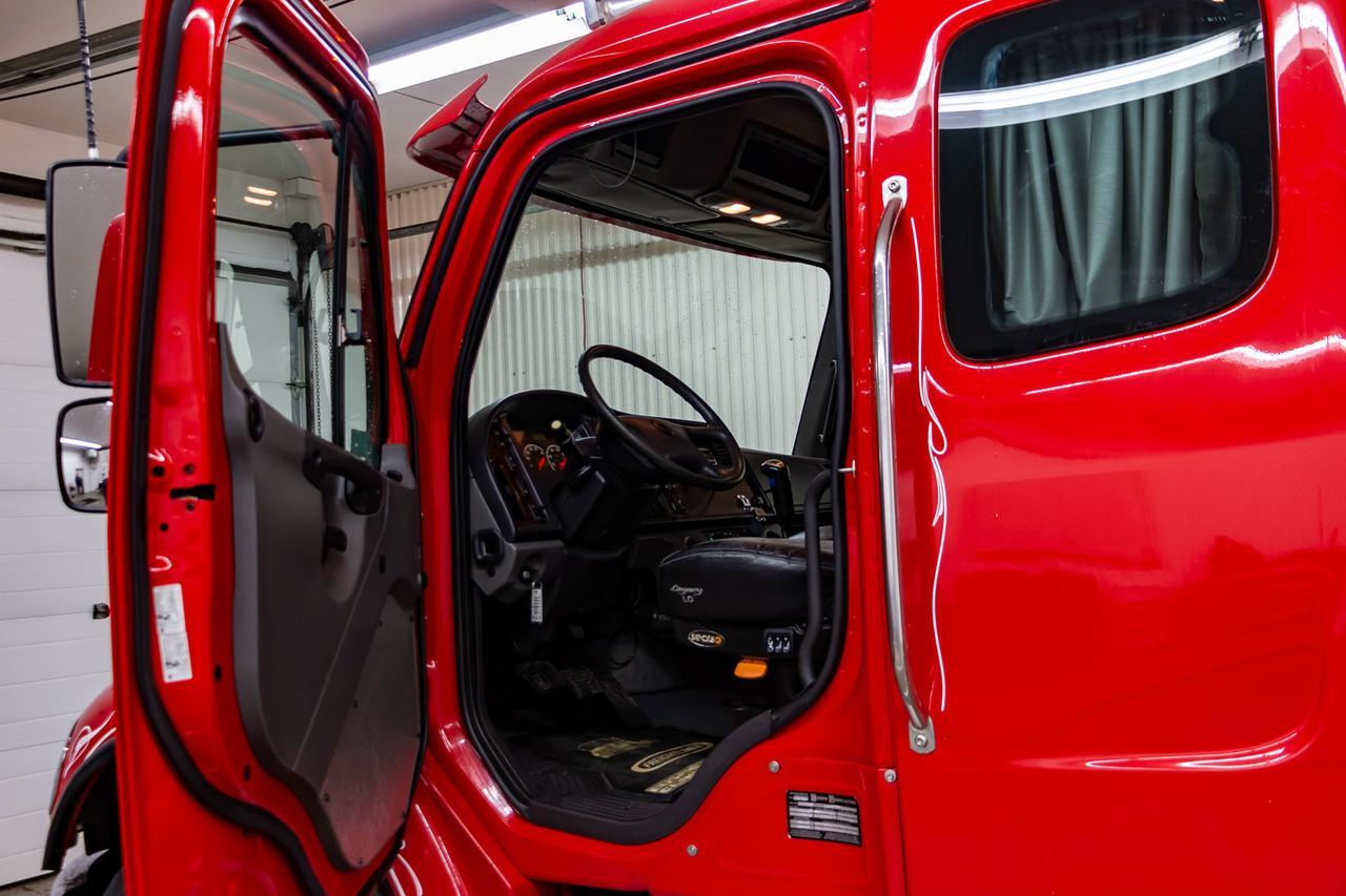 2007 Freightliner M2 106 S/A Sleeper Deck Truck Red Deer AB