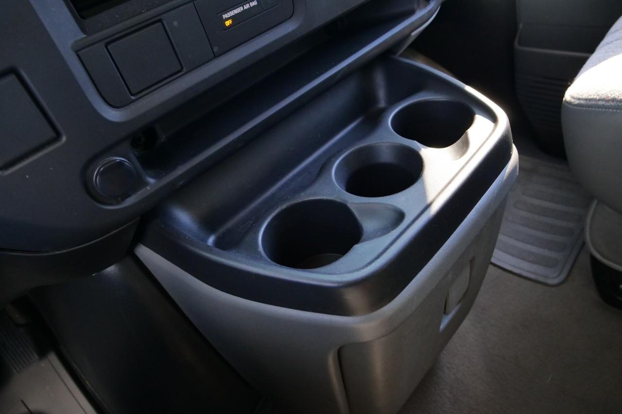 2007 GMC Savana 1500 Passenger Van AWD / 5.3L V8 / Rear AC! Lincolnton NC