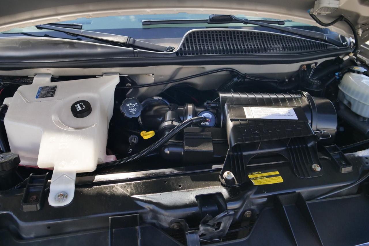 2007 GMC Savana 1500 Passenger Van AWD / 5.3L V8 / Rear AC! Lincolnton NC